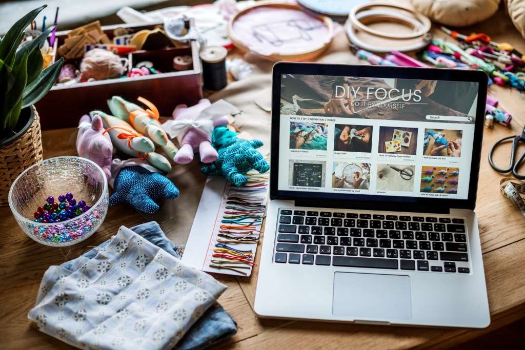 vintage e-commerce store